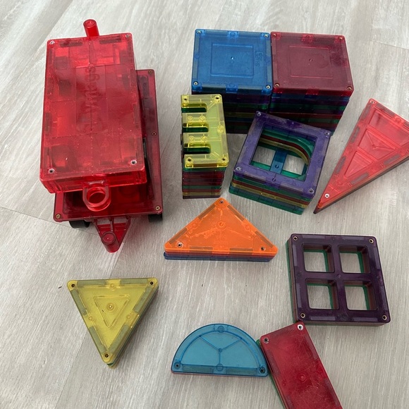 Colorful Magnetic Building Blocks Set of 58 - Picture 2 of 2